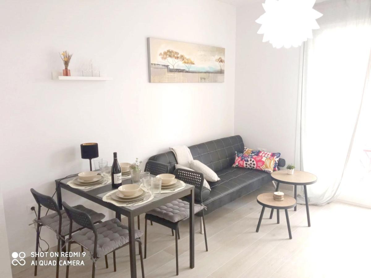 Vuestro Apartamento Del Sur フエンヒロラ エクステリア 写真