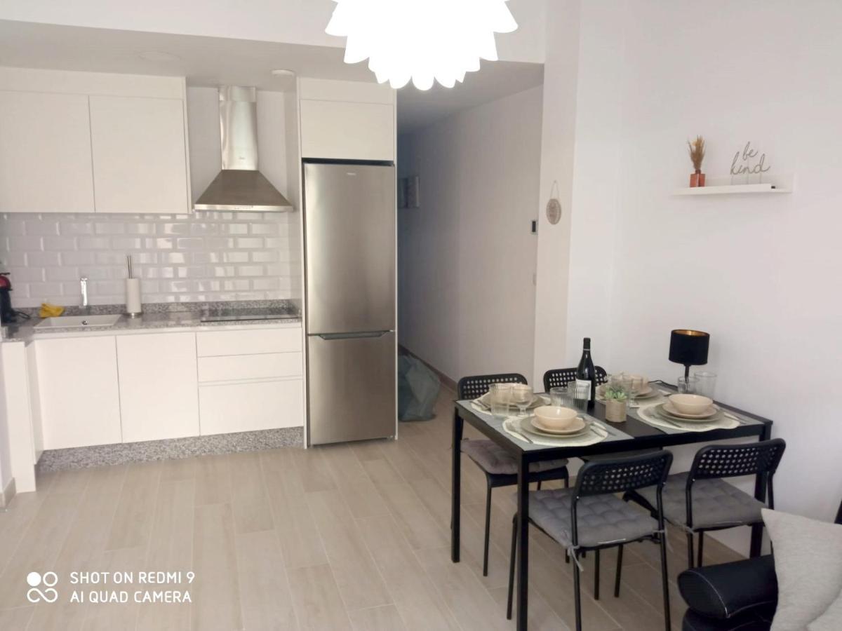Vuestro Apartamento Del Sur フエンヒロラ エクステリア 写真